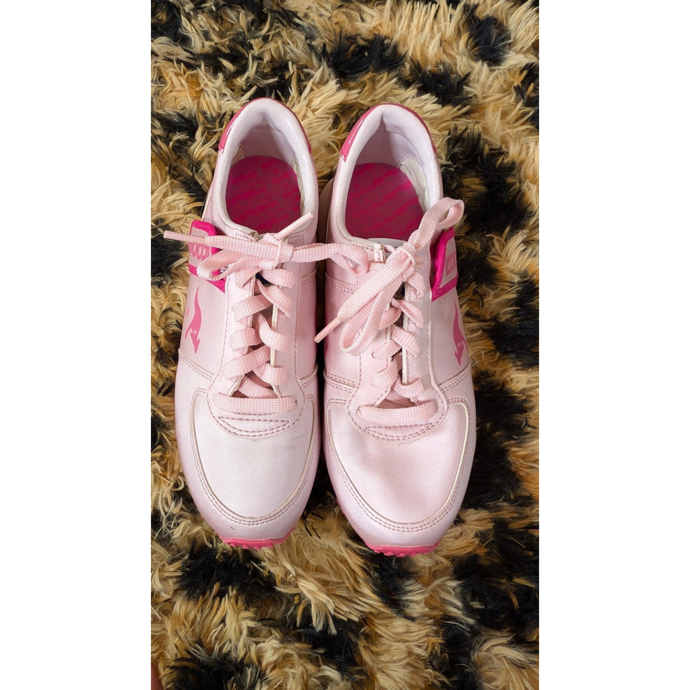 Vintage KangaRoos running shoes